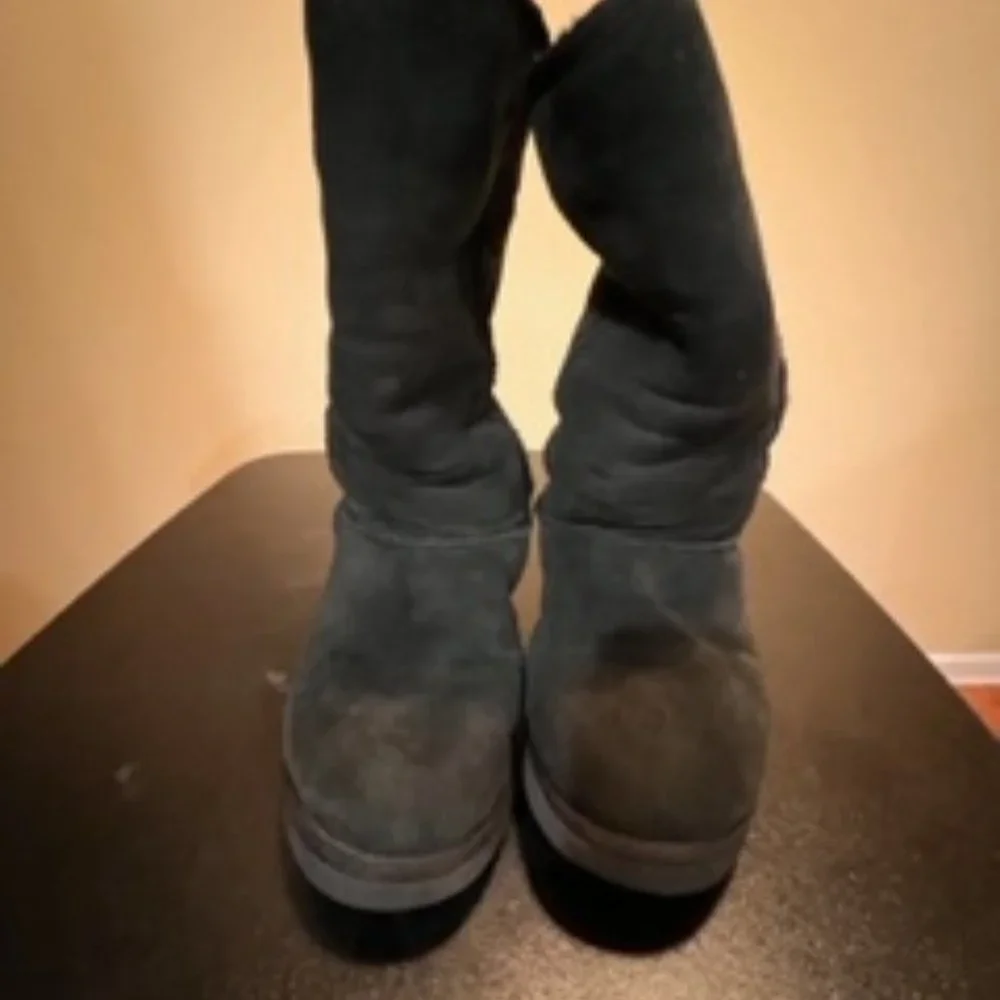 Ugg tall black boots size 11